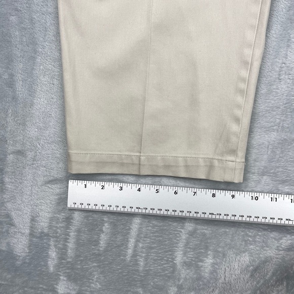 Dockers Classic Fit Pants Mens 42x30 Khaki Flex Comfort Pleated Straight Leg - Picture 10 of 10